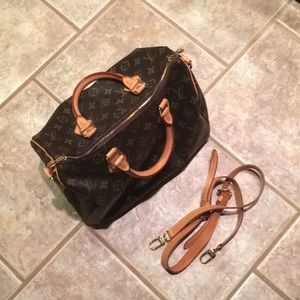 Louis Vuitton Speedy 30 authentic bag